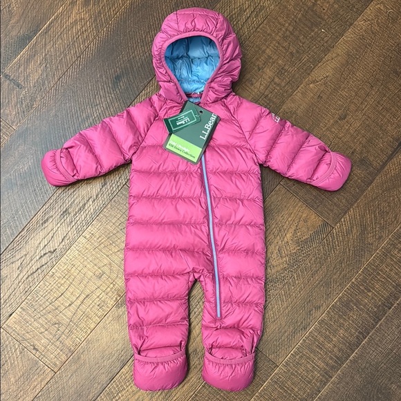 NWT LL Bean Infants' Ultralight 650 Down Bunting in Pink - Picture 2 of 8